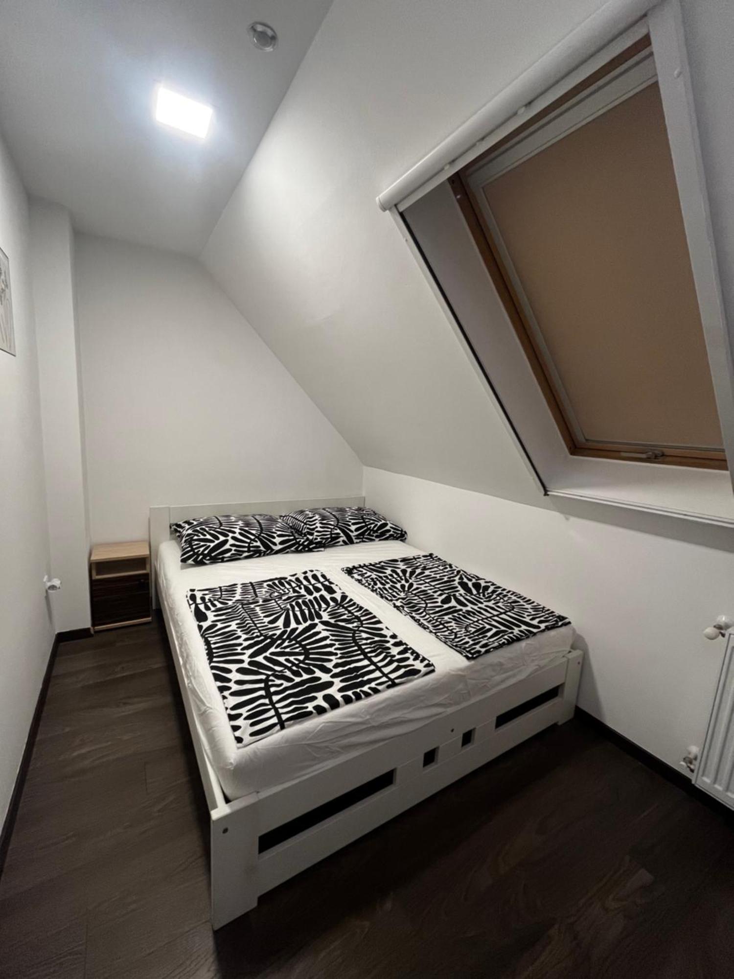 Apartment Rediapartmanok *