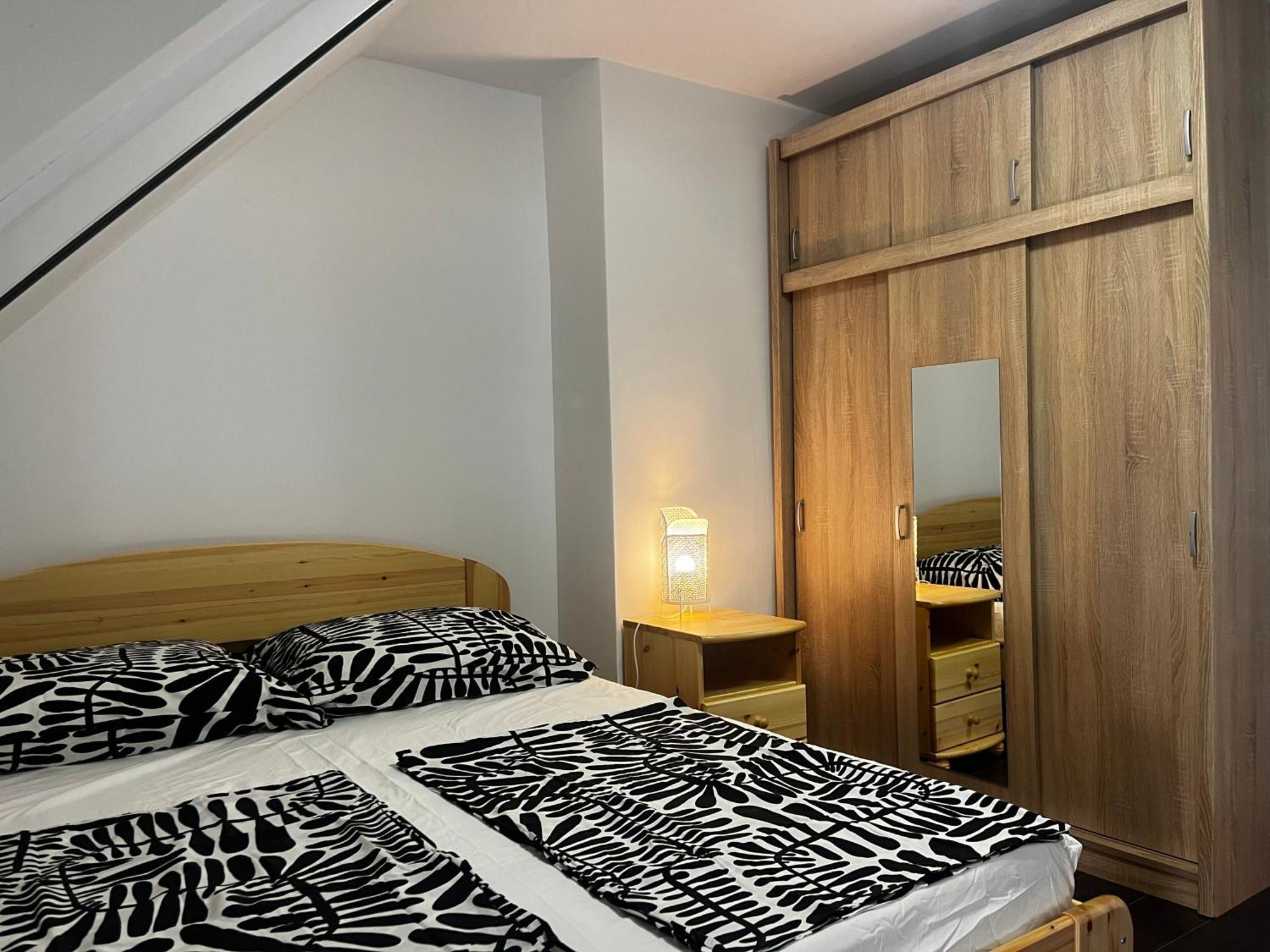 Apartment Rediapartmanok
