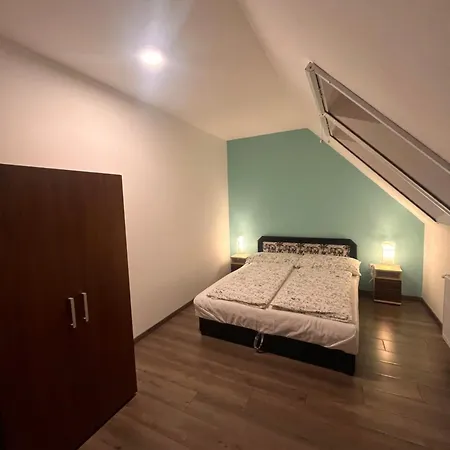 Rediapartmanok Budapest Exterior photo